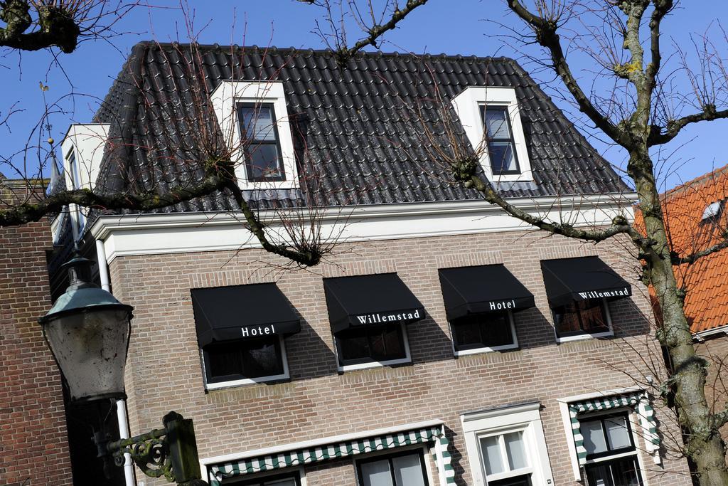Orange Rembrandt Studio Apartments Willemstad Exterior photo