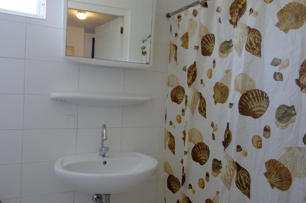 Orange Rembrandt Studio Apartments Willemstad Exterior photo